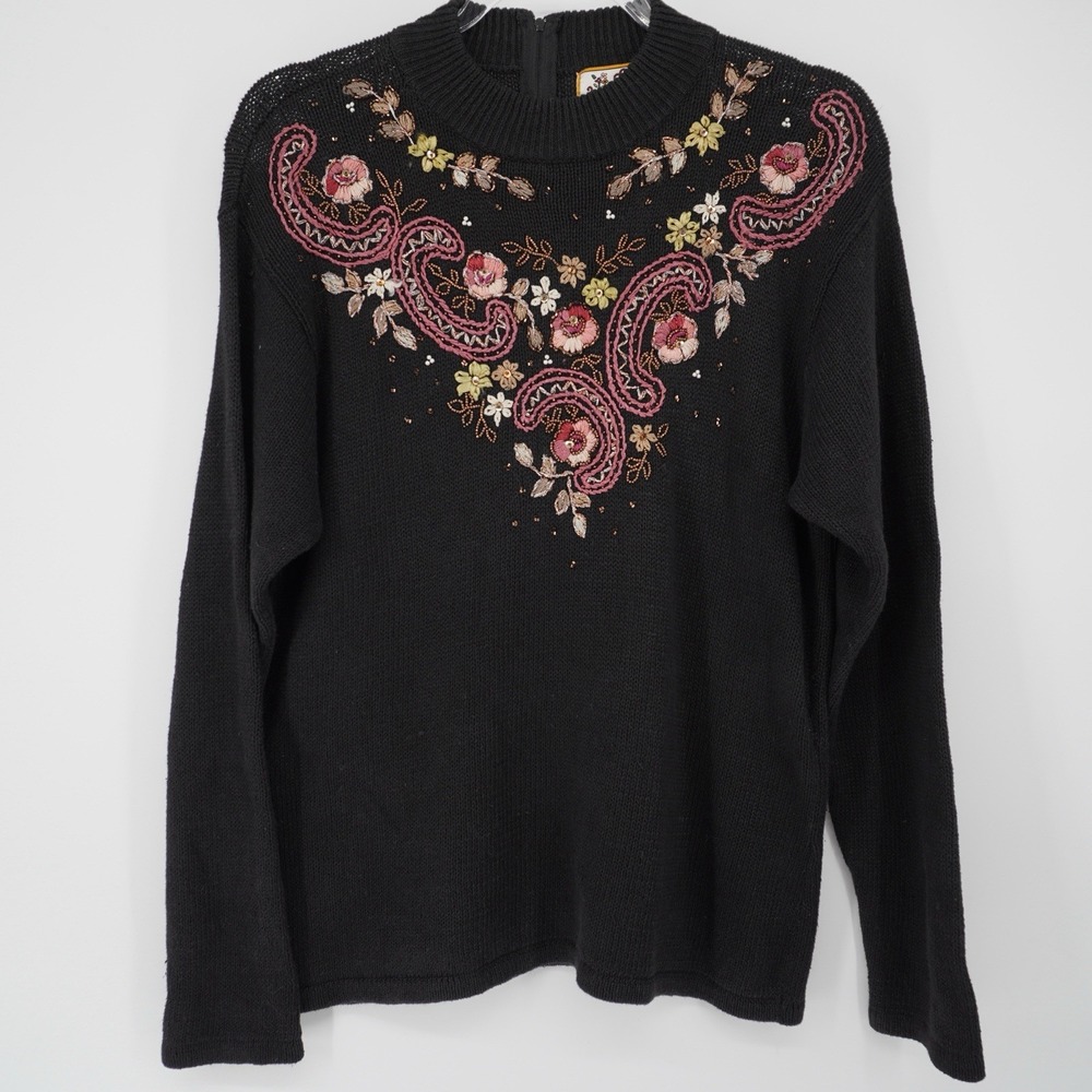 Heirloom Collectibles Vintage Knit Sweater Med. Floral Embroidered Black Granny